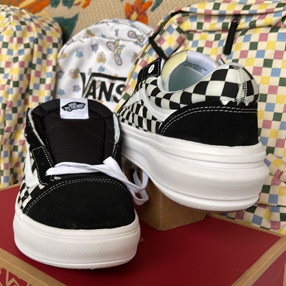 Vans Men’s Old Skool Over
Checkerboard Black/Checkered 
VN0A7Q5E95Y Platforms - Picture 11 of 16